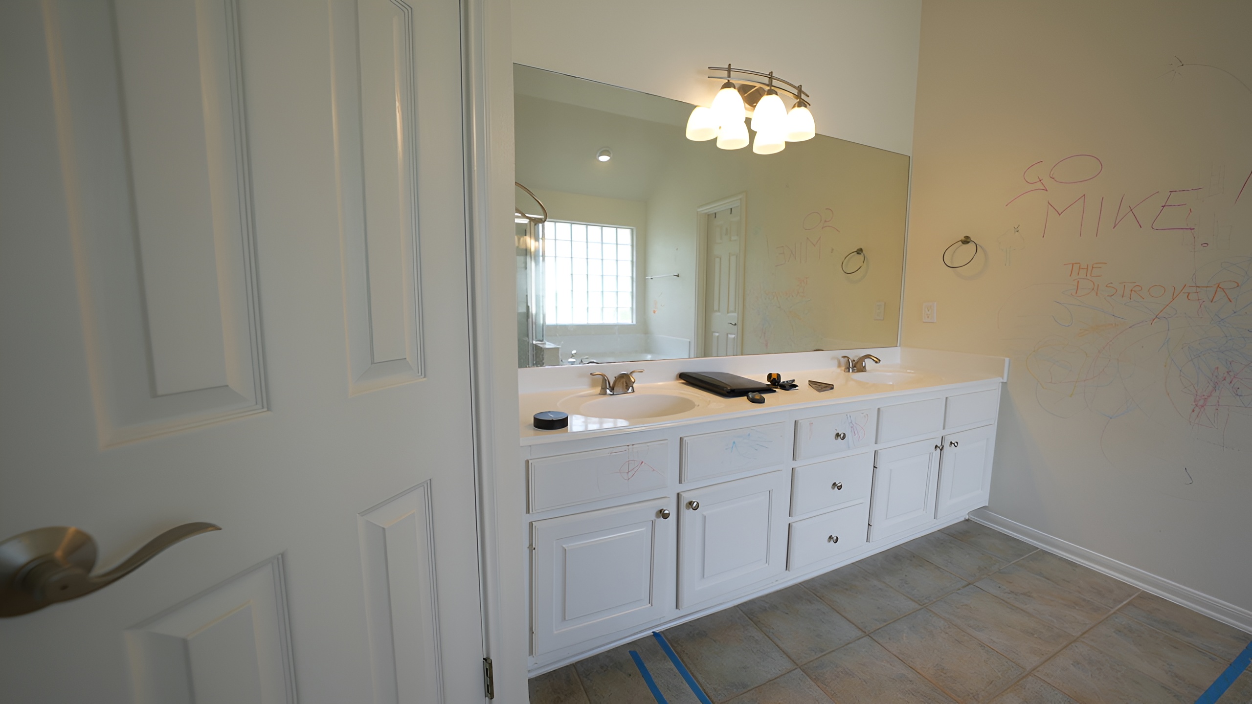 Before image of master bathroom